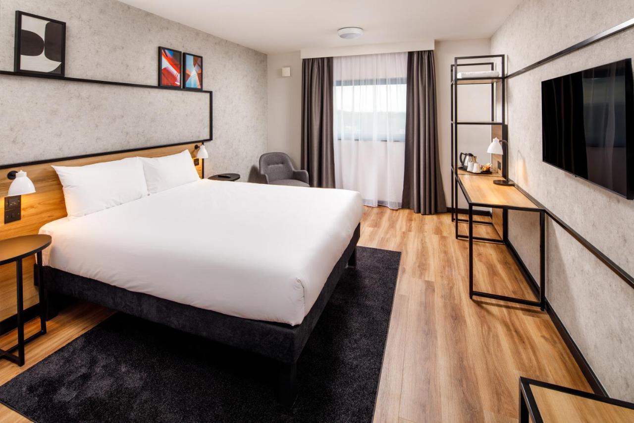 Hotel Ibis London Heathrow Terminal 5 Hillingdon Exteriér fotografie